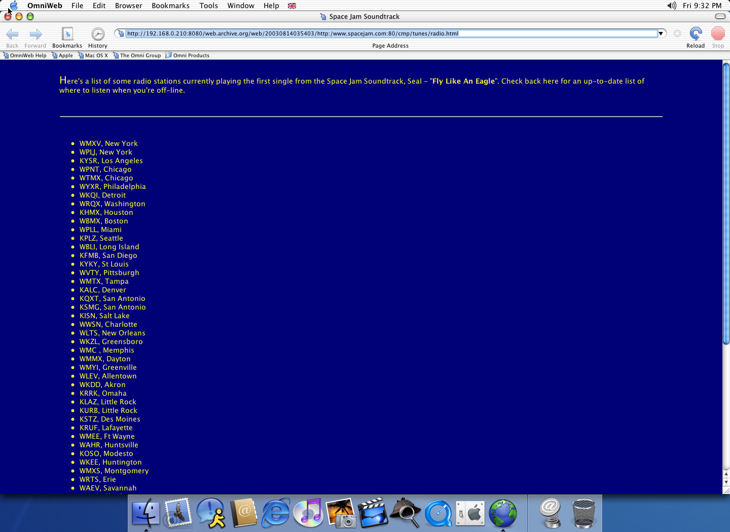 OS X 10.2 PPC with Omniweb 4.5 displaying a page from Space Jam archived at August 14, 2003 at 03:54:03